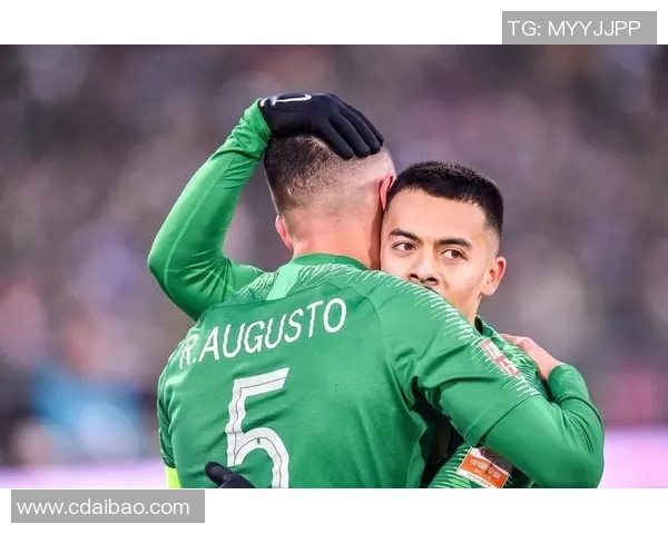 绿茵巨星跨年同庆时刻展望新赛季奋进再创辉煌