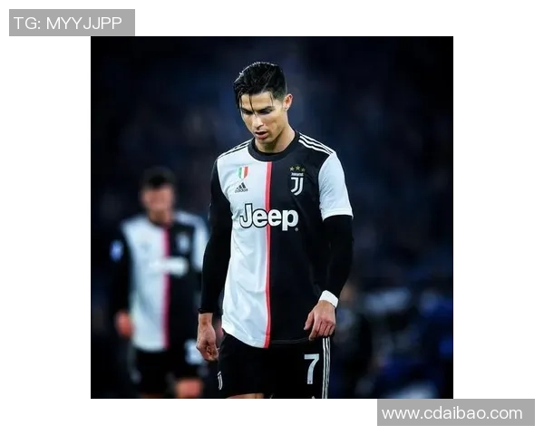 C罗复出重返赛场引爆全球球迷热情掀起新一轮足坛狂潮 C罗复出重返赛场引爆全球球迷热情掀起新一轮足坛狂潮